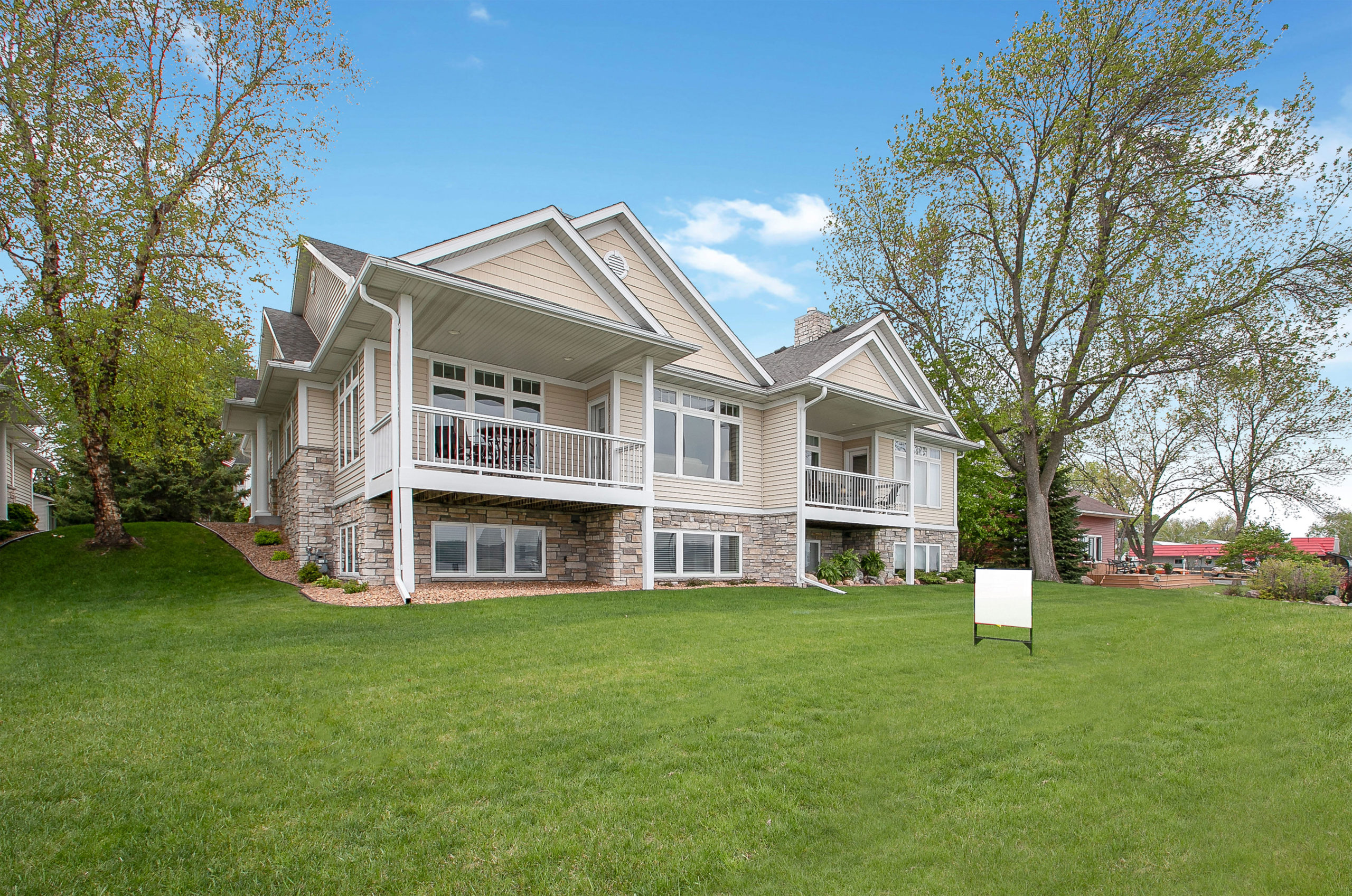 RealtorSign2